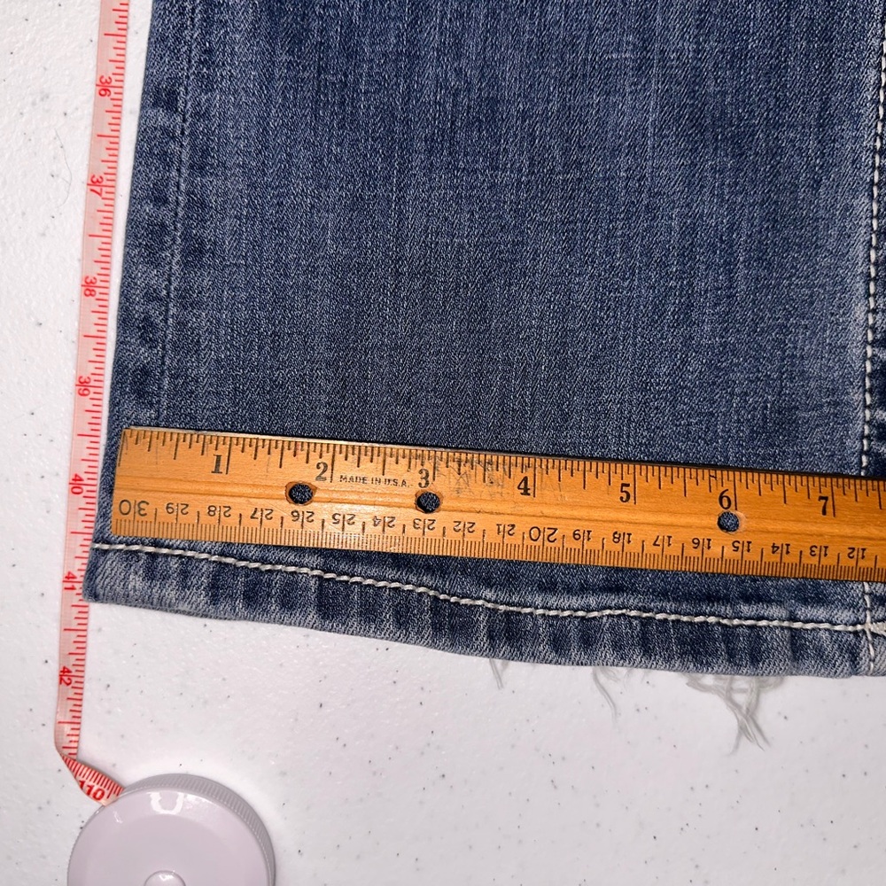 Miss Me Jeans Women's Size 29 Dark blue distressed whiskered regular/boot cut - Picture 8 of 8